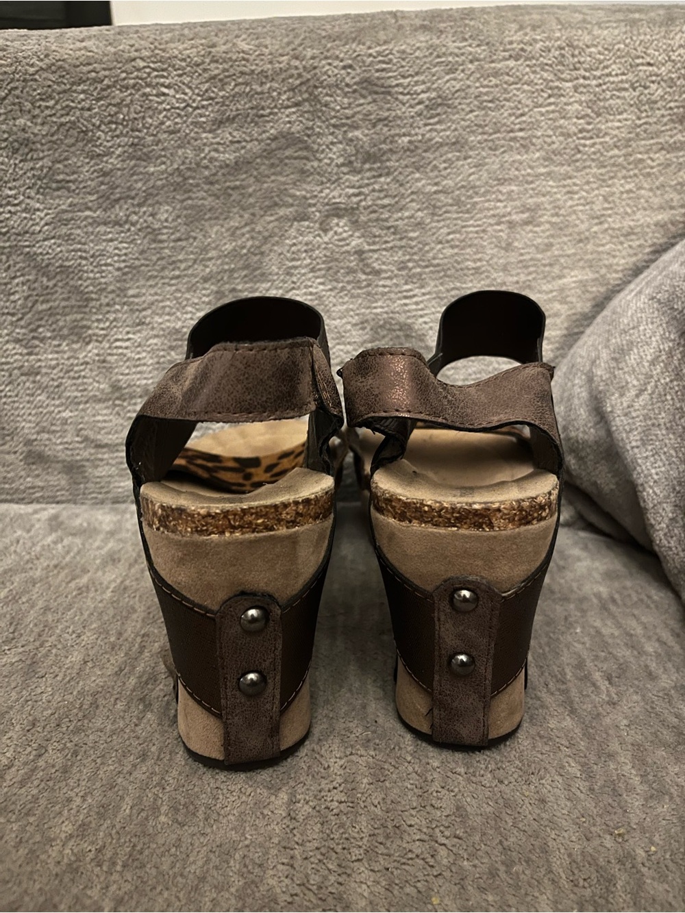 Pierre Dumas 7 Leopard Print Platform Wedge Sandals - Picture 3 of 8